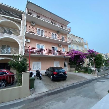 Apartment Sanja Makarska Ngoại thất bức ảnh