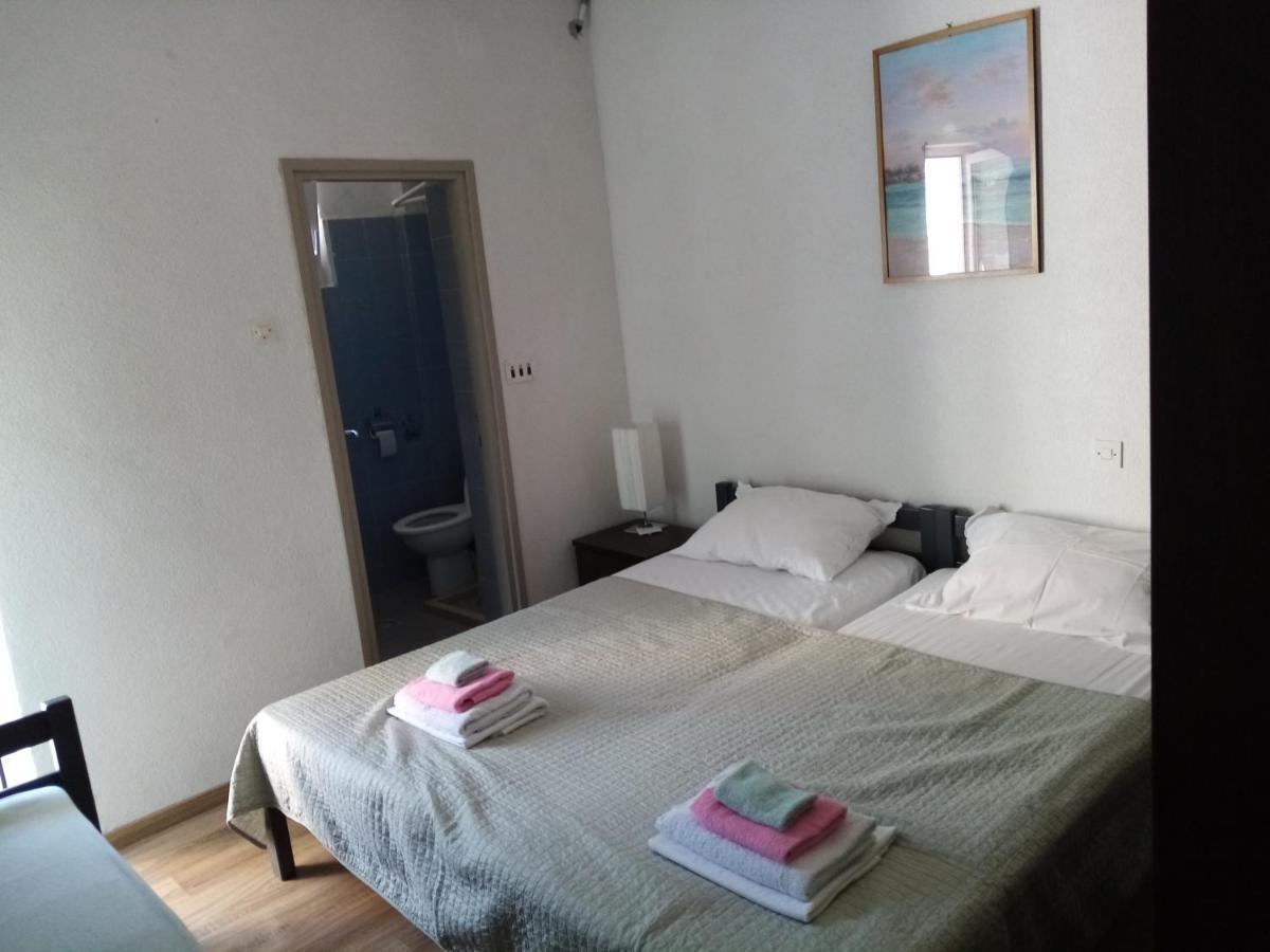 Apartment Sanja Makarska Ngoại thất bức ảnh